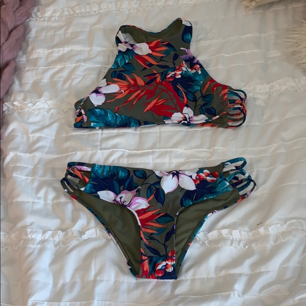 Hollister floral high neck bikini